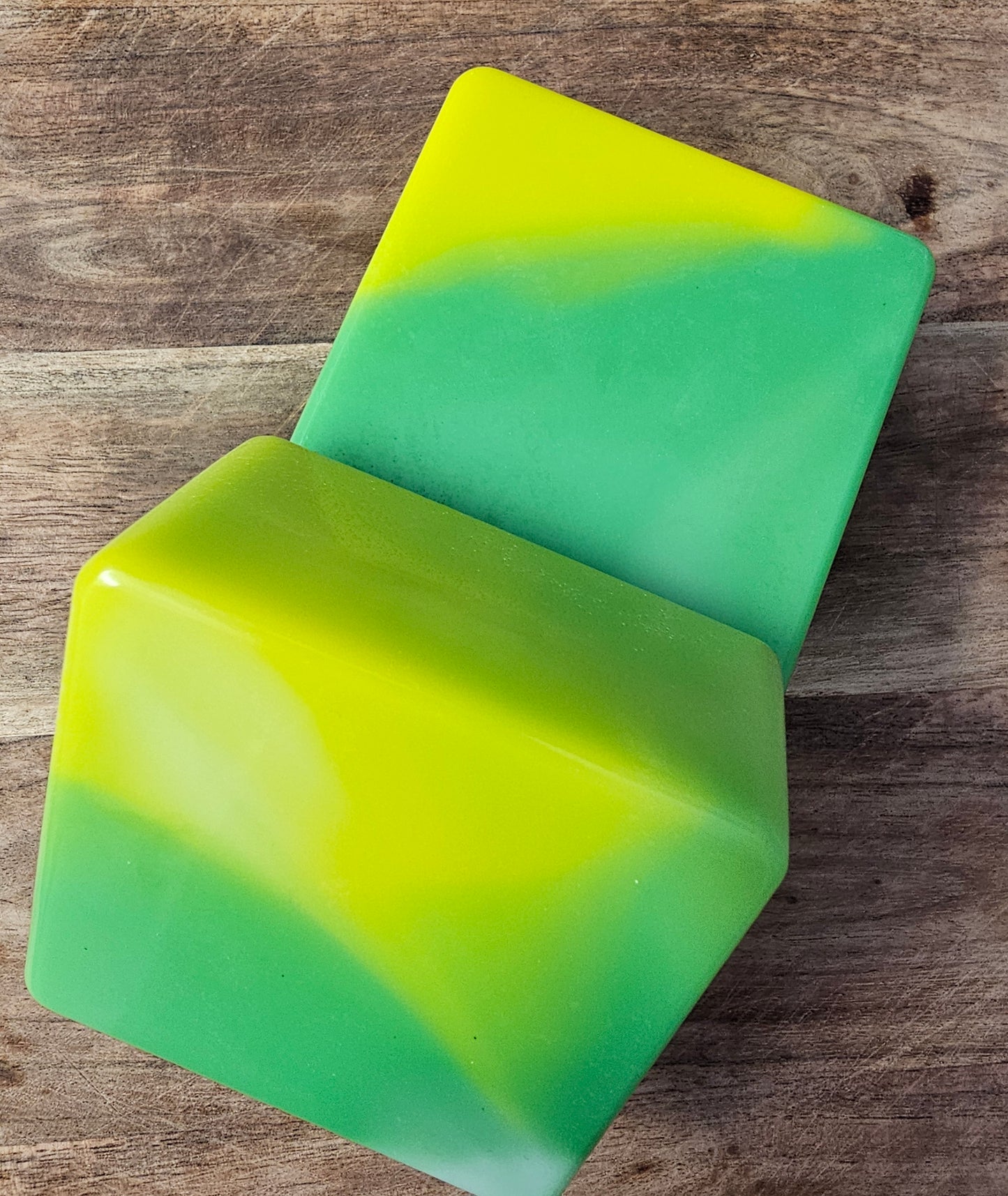 Jabón Bergamota 8oz   los 4 x $ 20.00